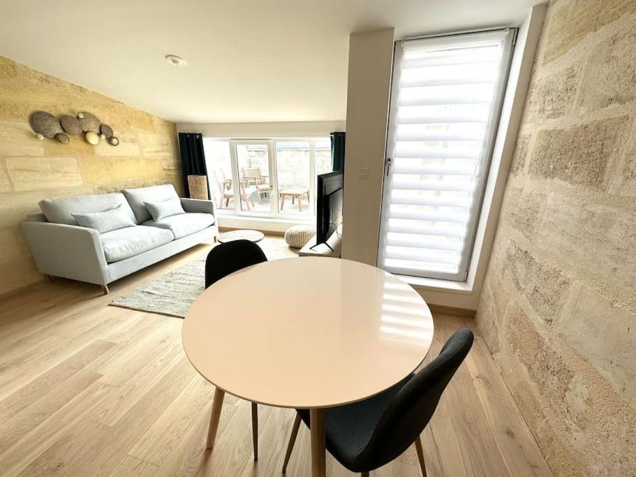 5- Hypercentre - 4Pers - Clim - Terrasse - Netflix Appartement Libourne Buitenkant foto